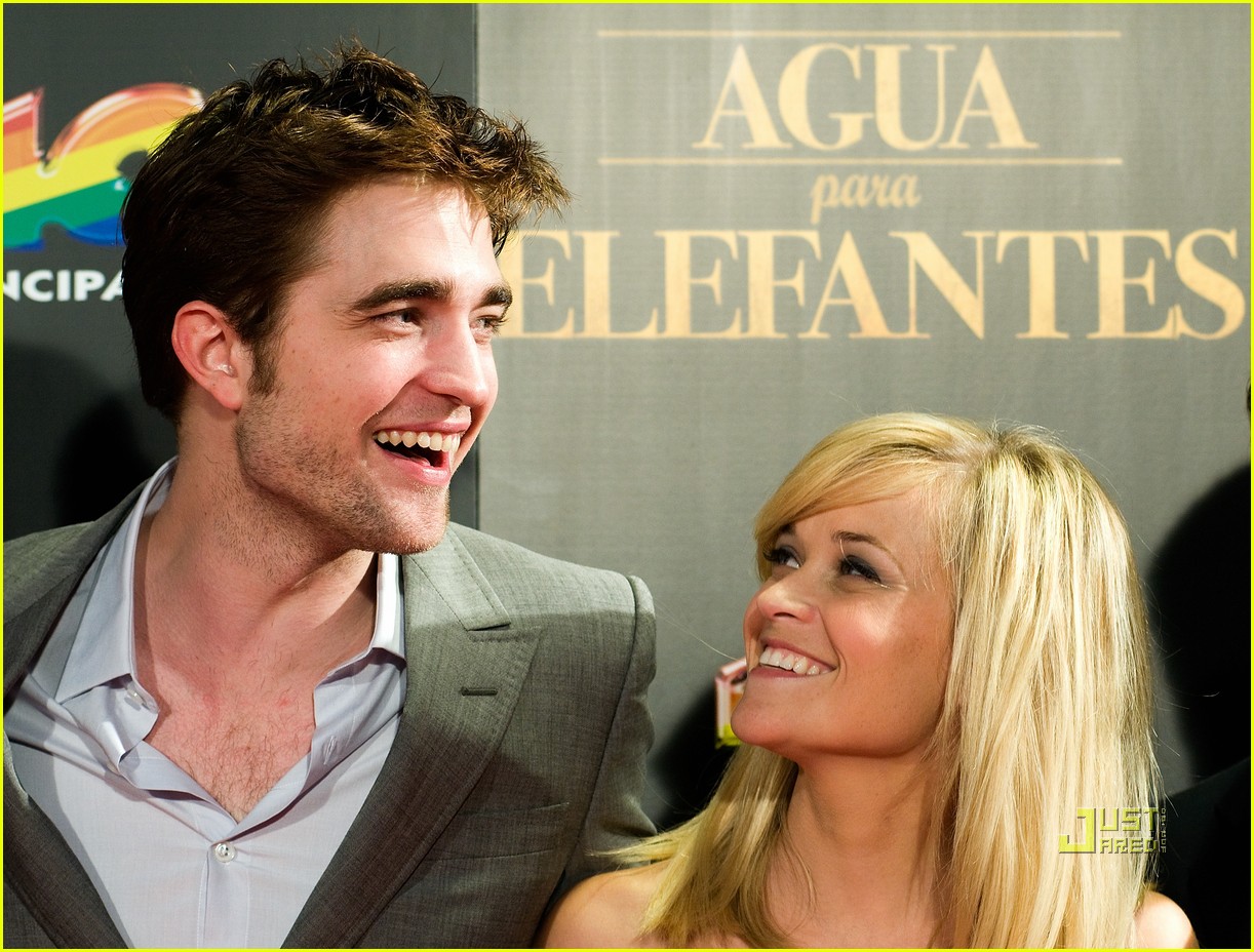 reese-witherspoon-spain-robert-pattinson-water-for-elephants-01.jpg