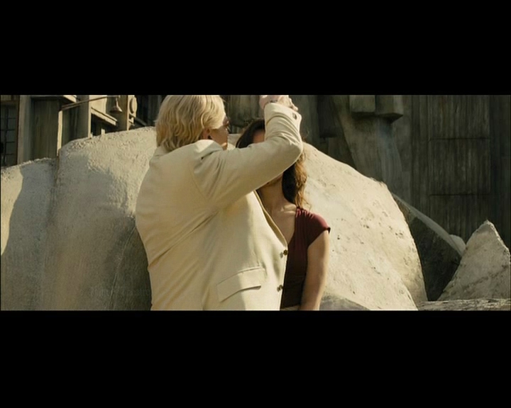 007_skyfall.wmv.087.jpg