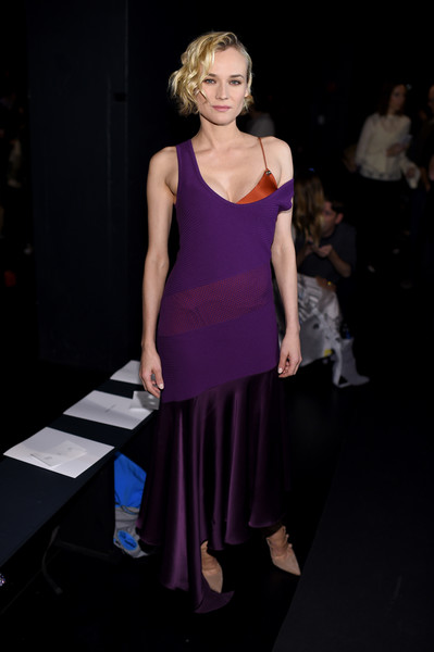 Prabal+Gurung+Front+Row+February+2017+New+KJSDS8_cDTml.jpg