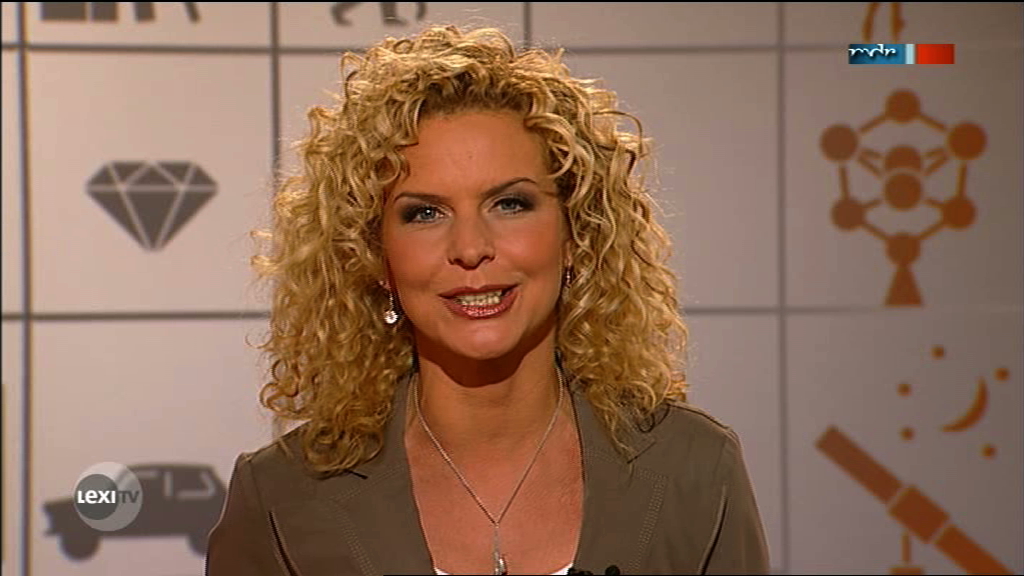  Victoria Herrmann_LexiTV_20032012_009.jpeg