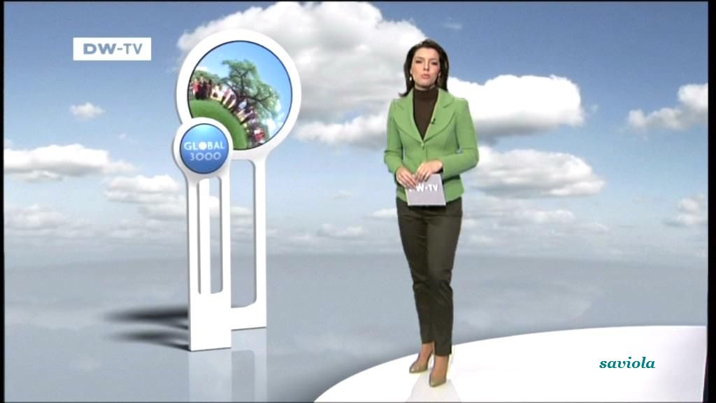 AnaPlasencia_DW-TVGlobal30001.02.2010-Saviola_84.jpg