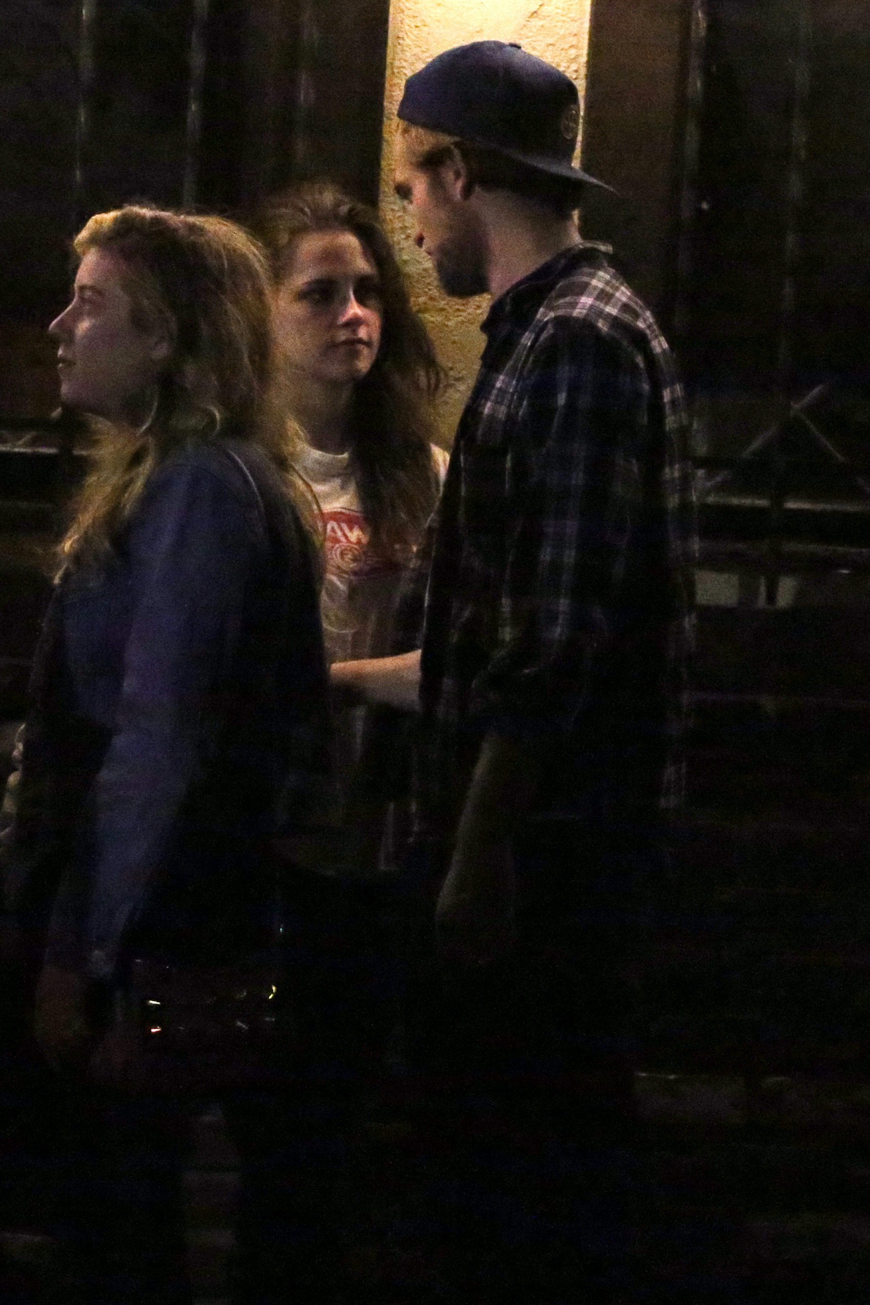 Pictures of Rob and Kristen Out in LA Last Night - Oct 14th.jpg