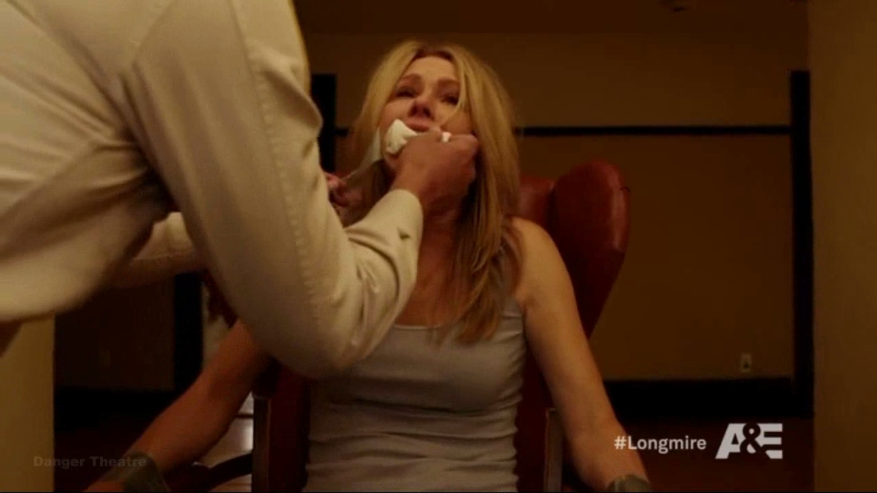 longmire_sound_and_fury.wmv.097.jpg