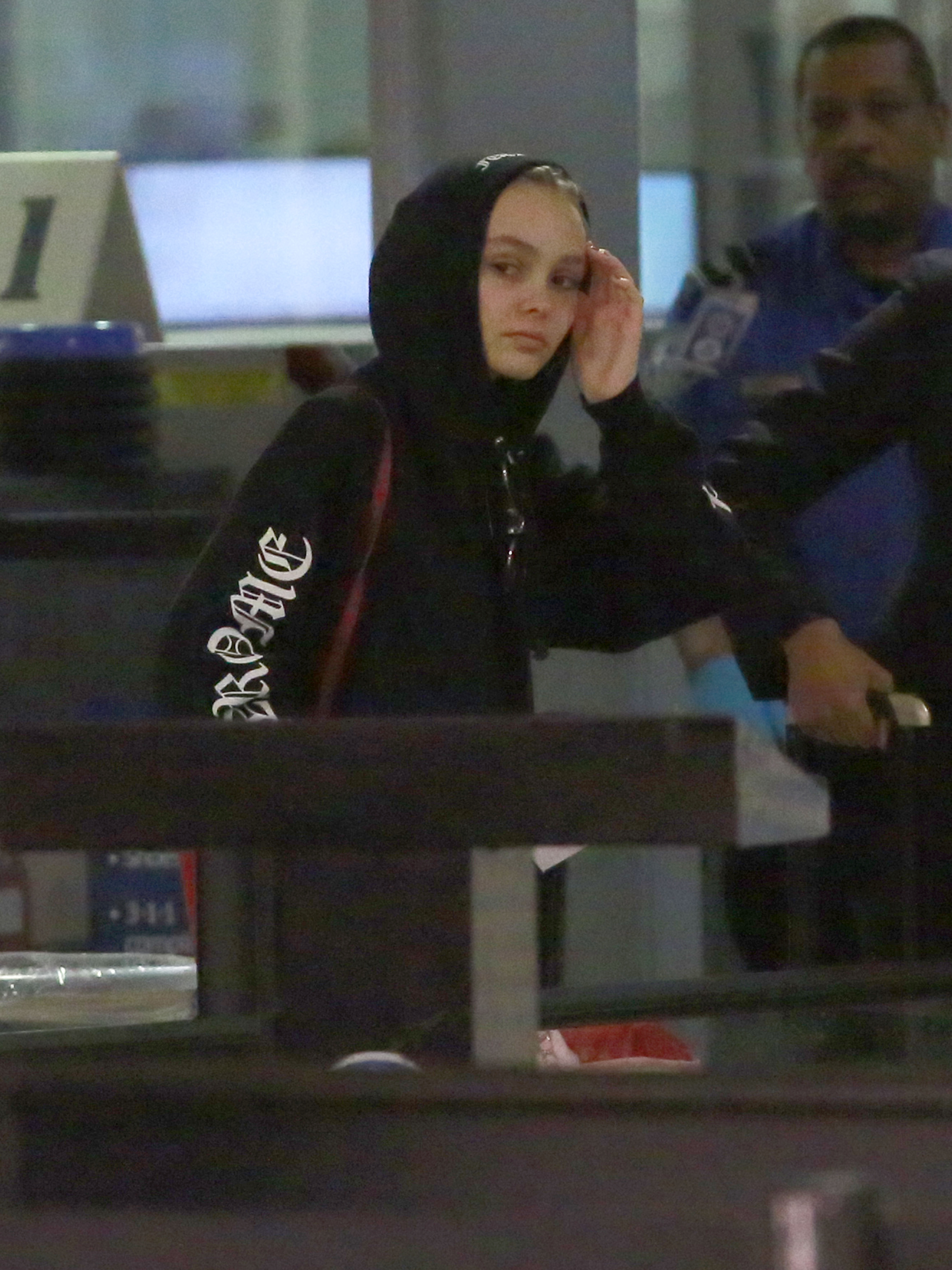 Lily-Rose Depp at LAX, June 18, 2016_025.jpg