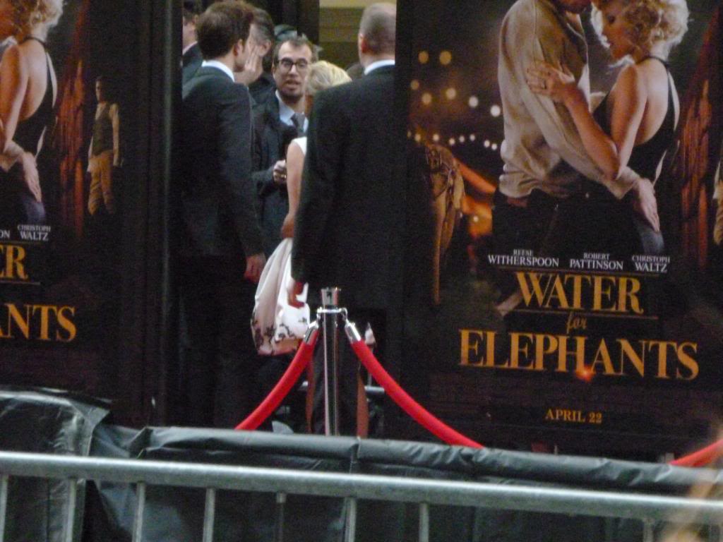 RobertPattinsonWFEPremiereNYC67.jpg