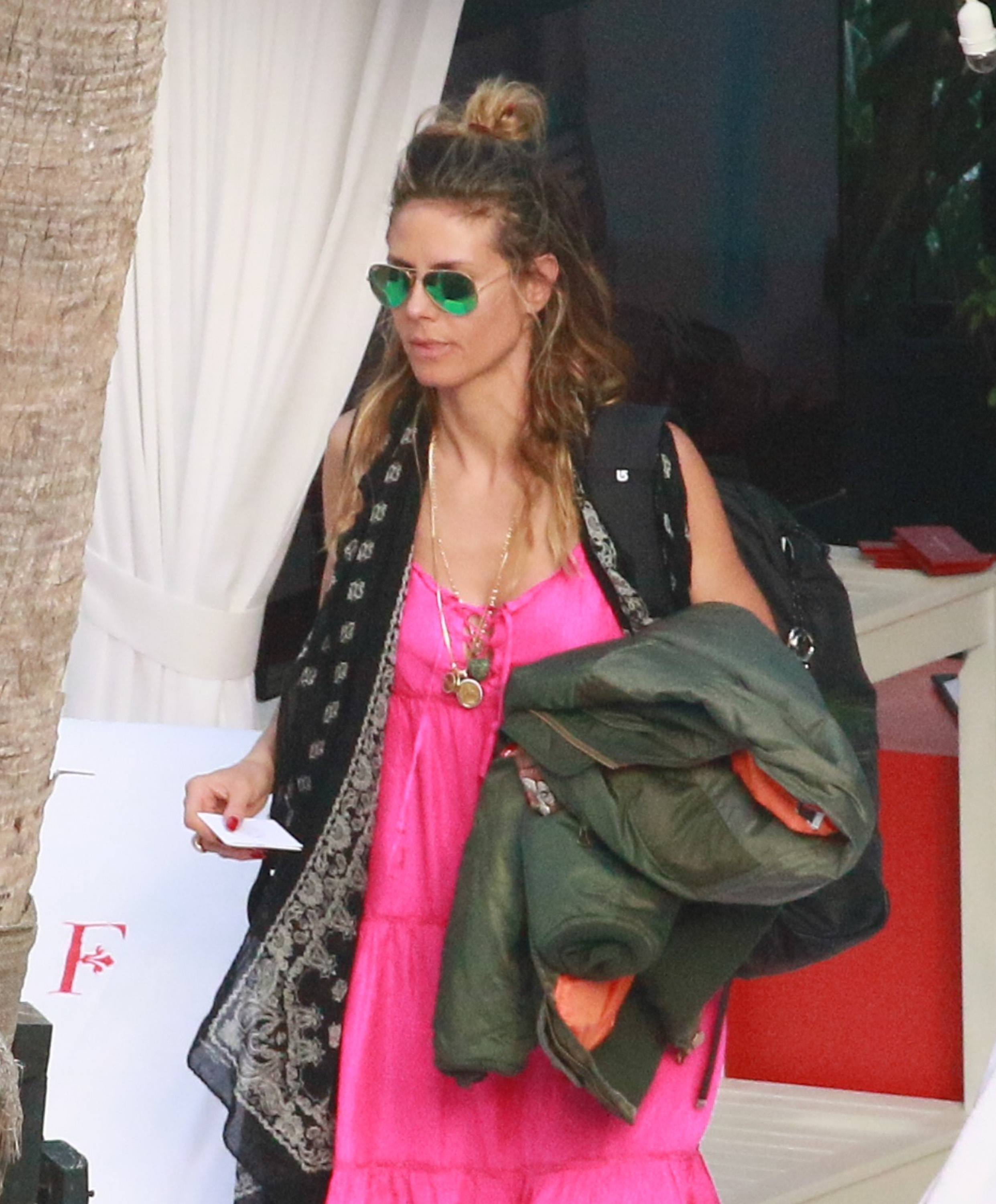 MCFan_for_Celeblounge&HQCelebCorner04-01-2017 09-38Heidi Klum, Vito Schnabel_03.jpg