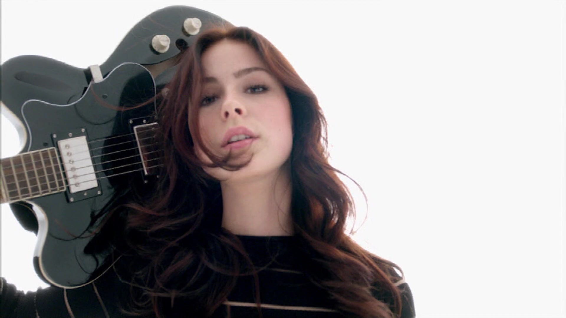 Lena_Meyer-Landrut_Loreal_Werbung_20141104_SC_H264_1080i 038.jpg
