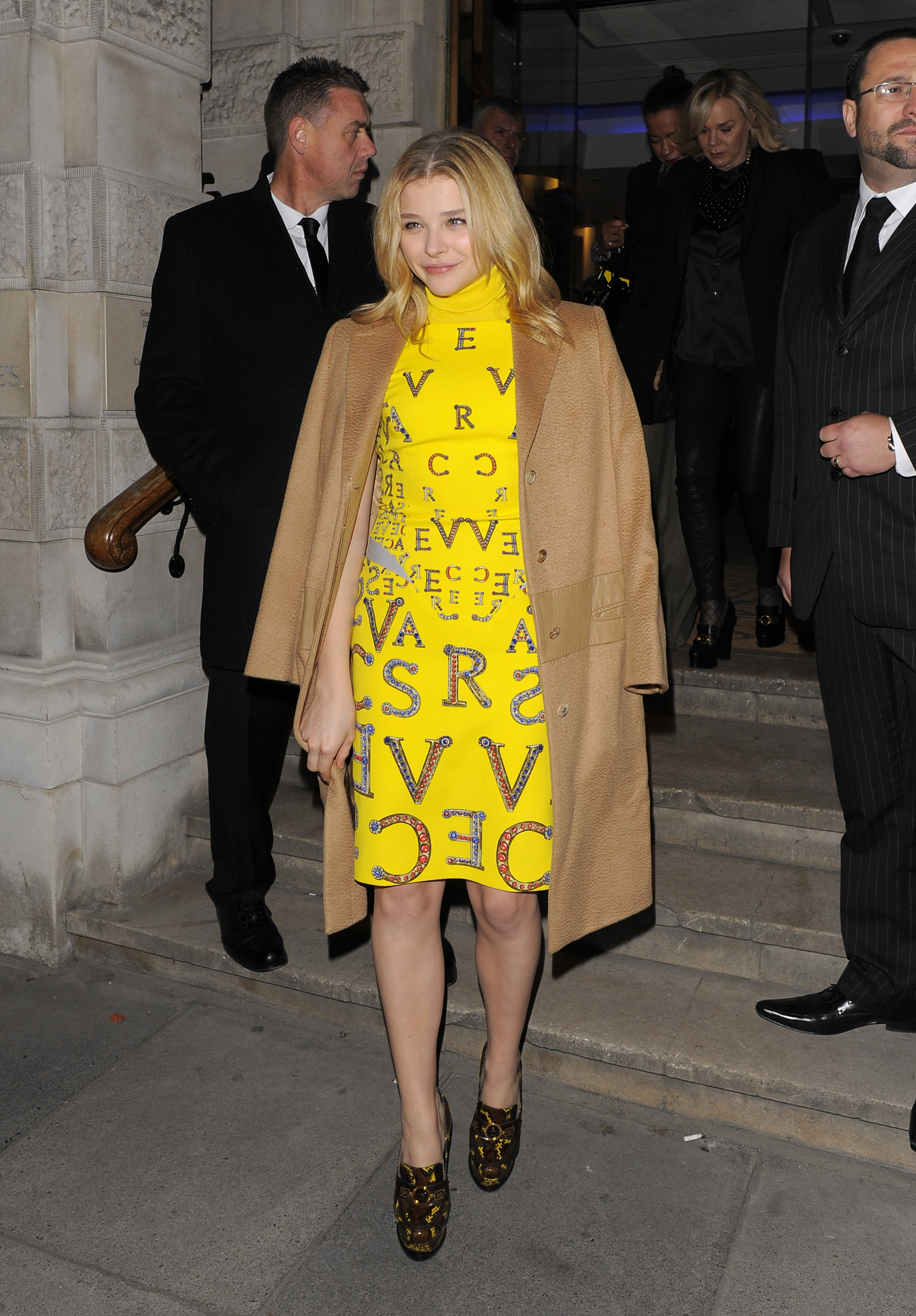82676_Preppie_Chloe_Moretz_leaving_Christies_Auction_House_1_122_169lo.jpg