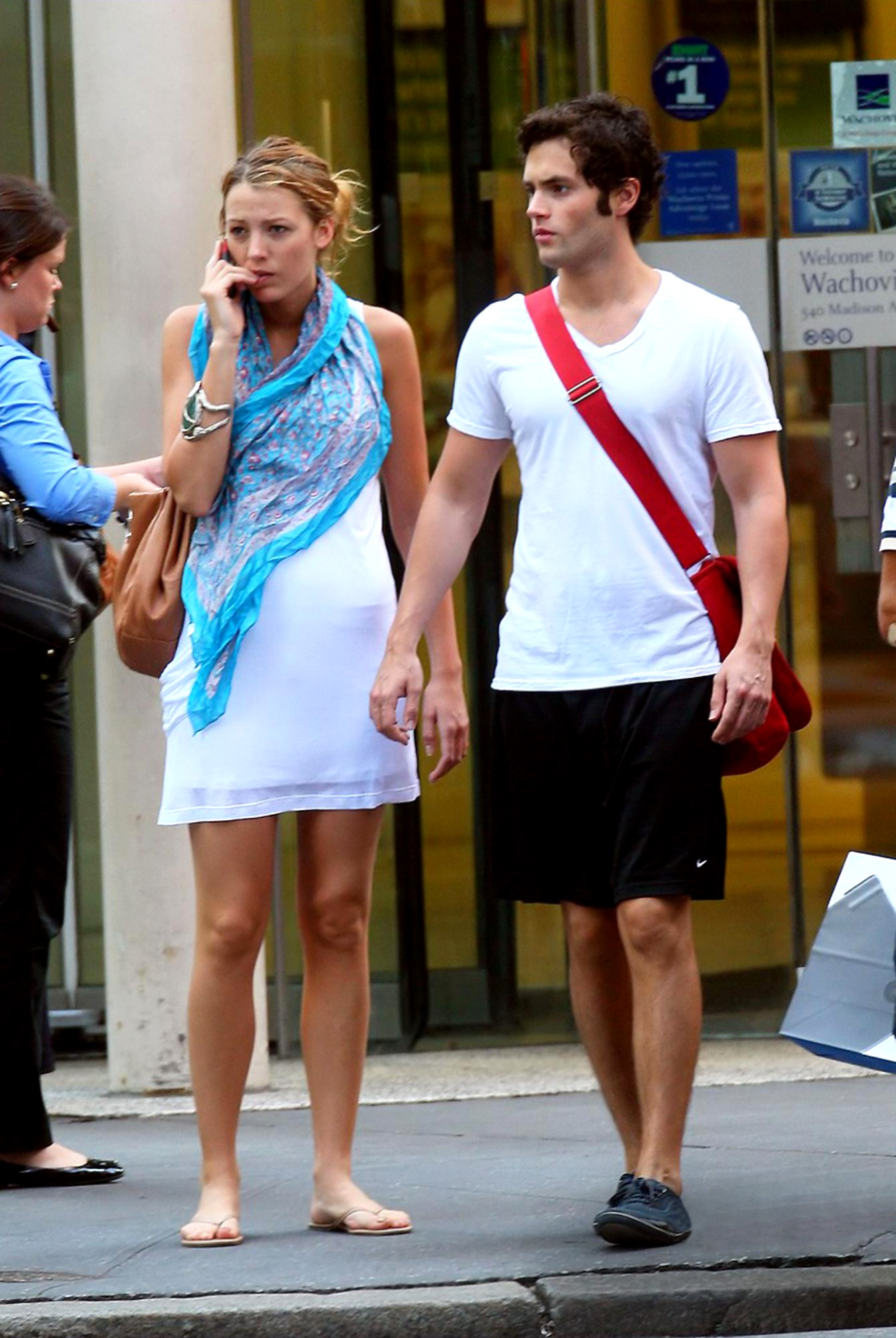 14130_Blake_Lively_Fifth_Avenue-NYC_122_206lo.jpg