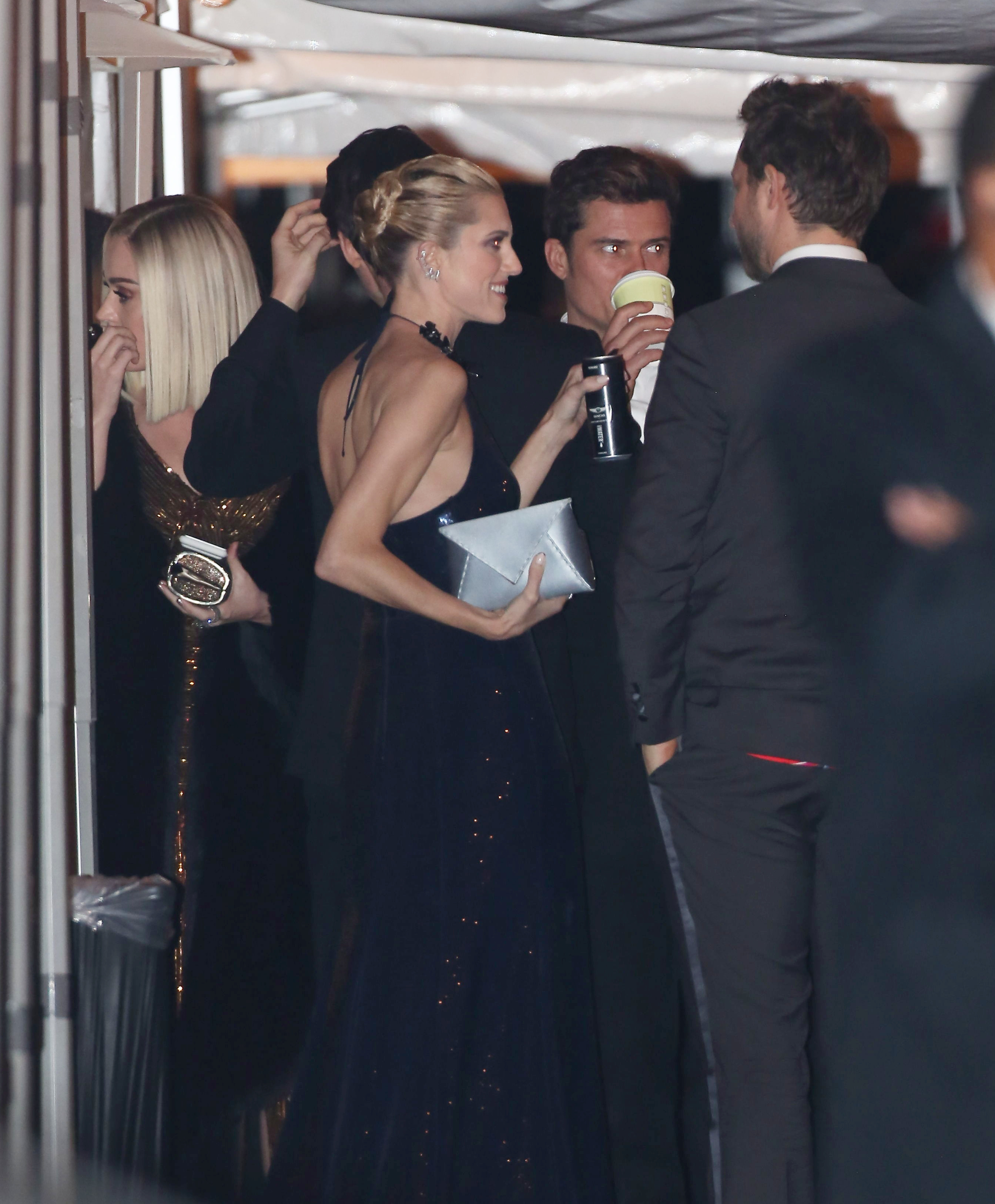 MCFan_for_Celeblounge&HQCelebCorner28-02-2017 15-14Katy Perry, Orlando Bloom, Jennifer Aniston, Just