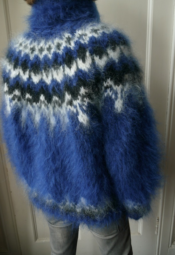 sweater midnight blue 5.jpg