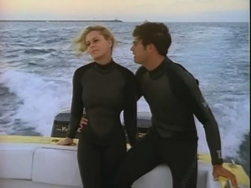 Baywatch S04E17 - The Falcon Manifesto.avi_snapshot_00.23_[2011.11.04_15.21.01].jpg