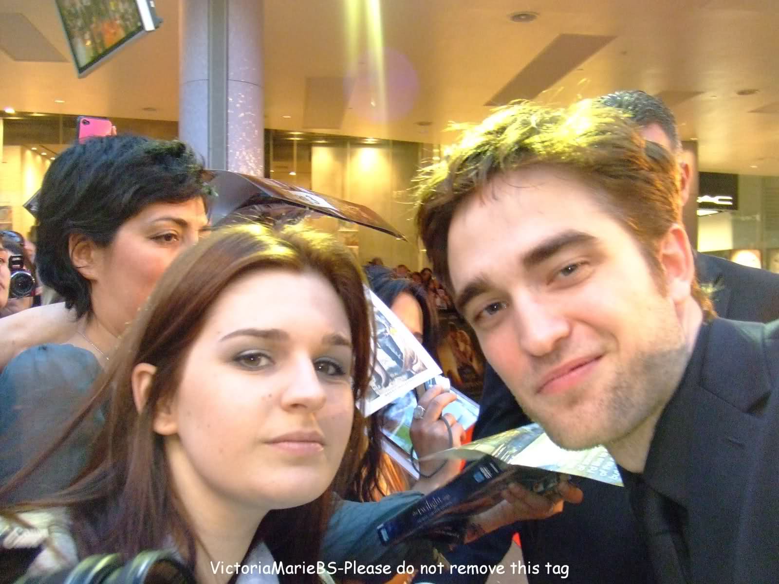 TodoTwilightSaga - Rob en Londres009.jpg