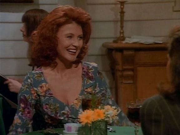 Hearts Afire S01E10 The Fundamental Things Apply - Beth Broderick (14).jpg