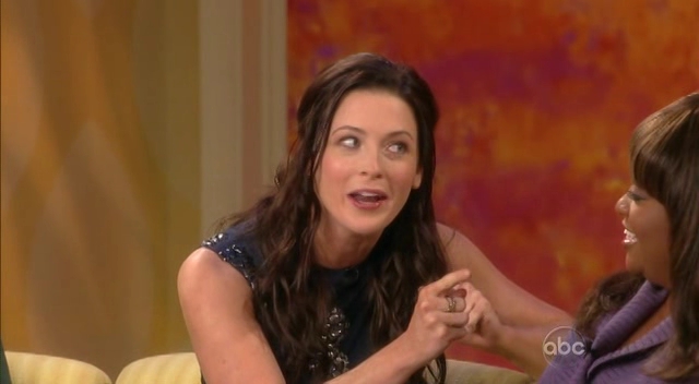 Bridget_Regan_theView.avi_000090457.jpg