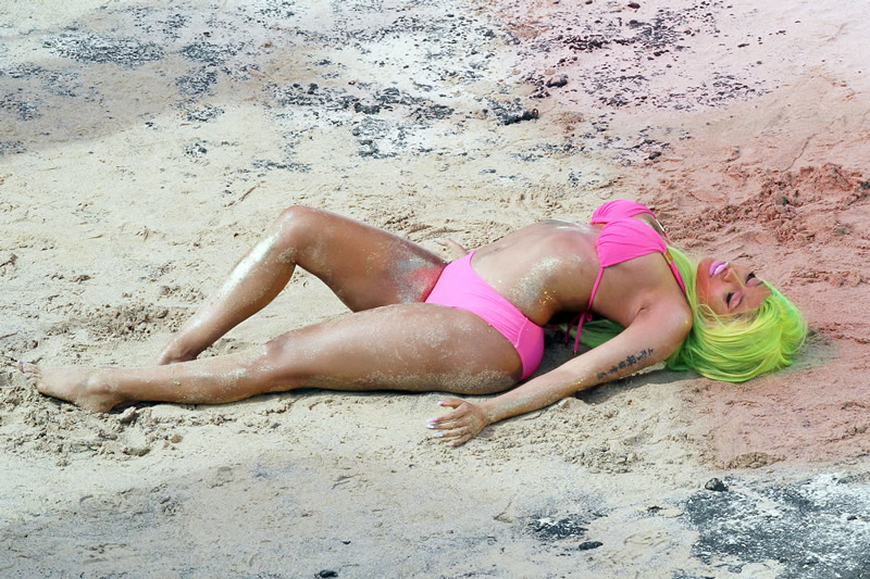 minaj007.jpg