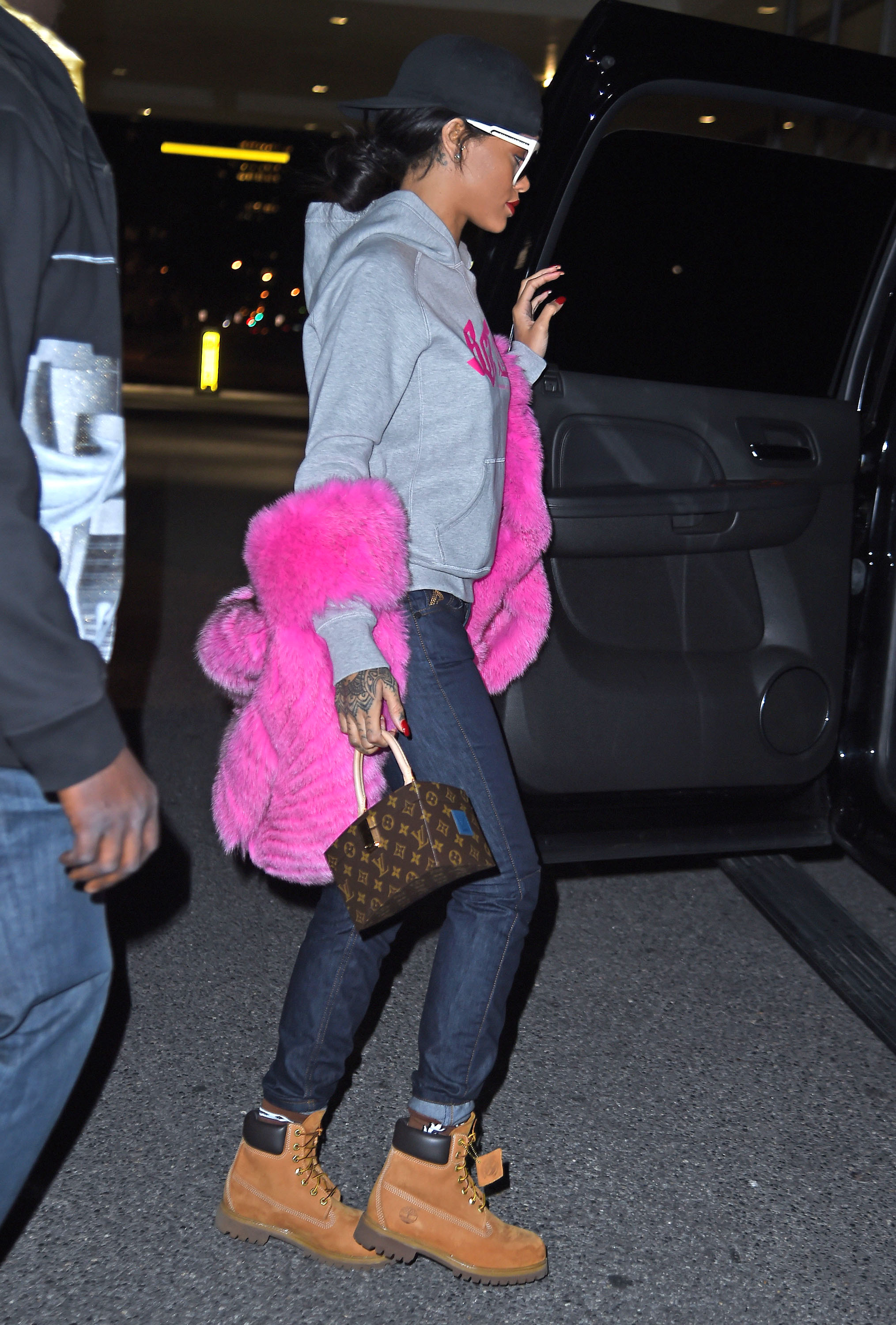 Rihanna (14).jpg