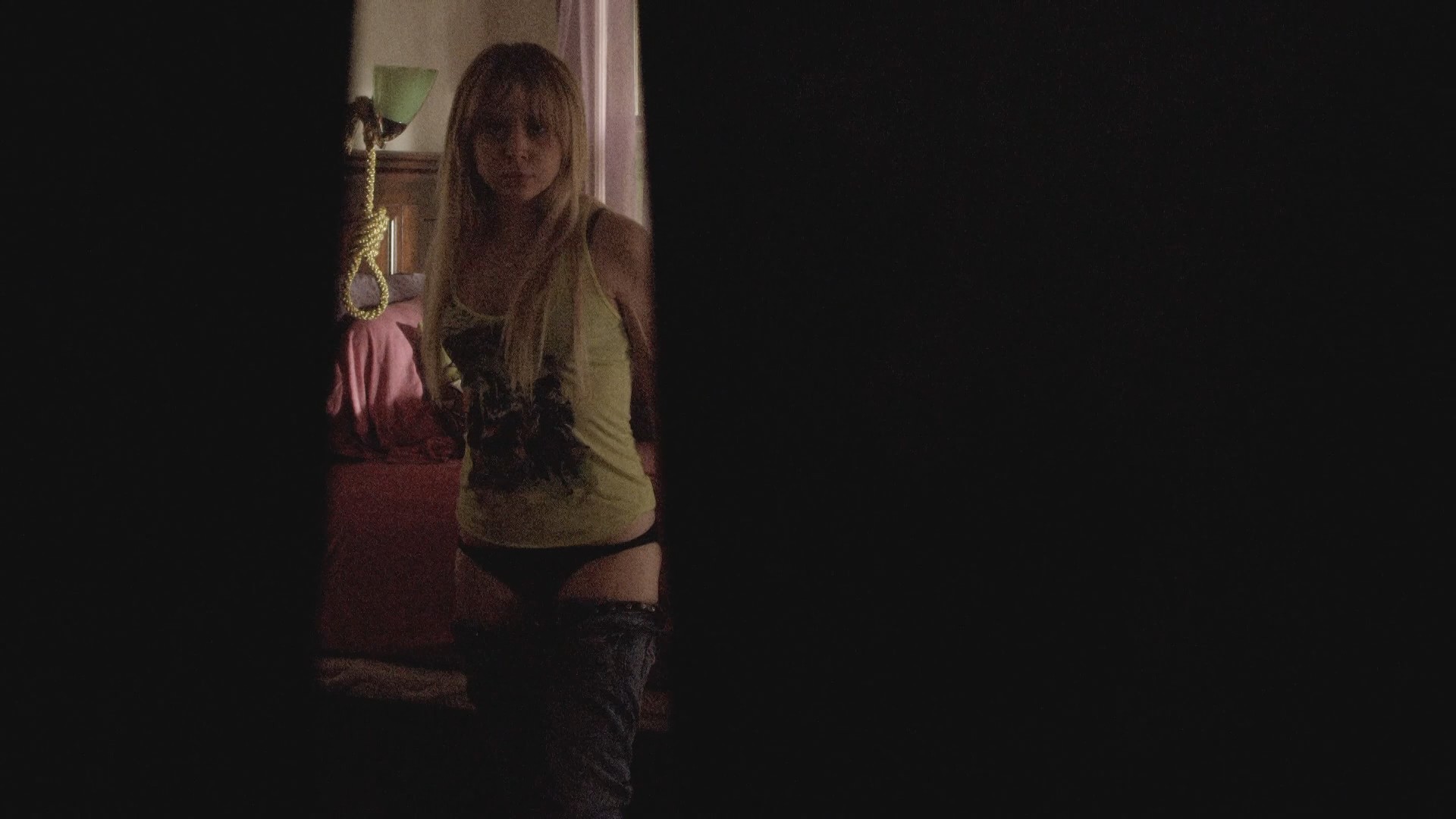 Alessandra Torresani,Salina Duplessis,Cait Taylor,Sydney Spies-American.Horror.House-03.jpg