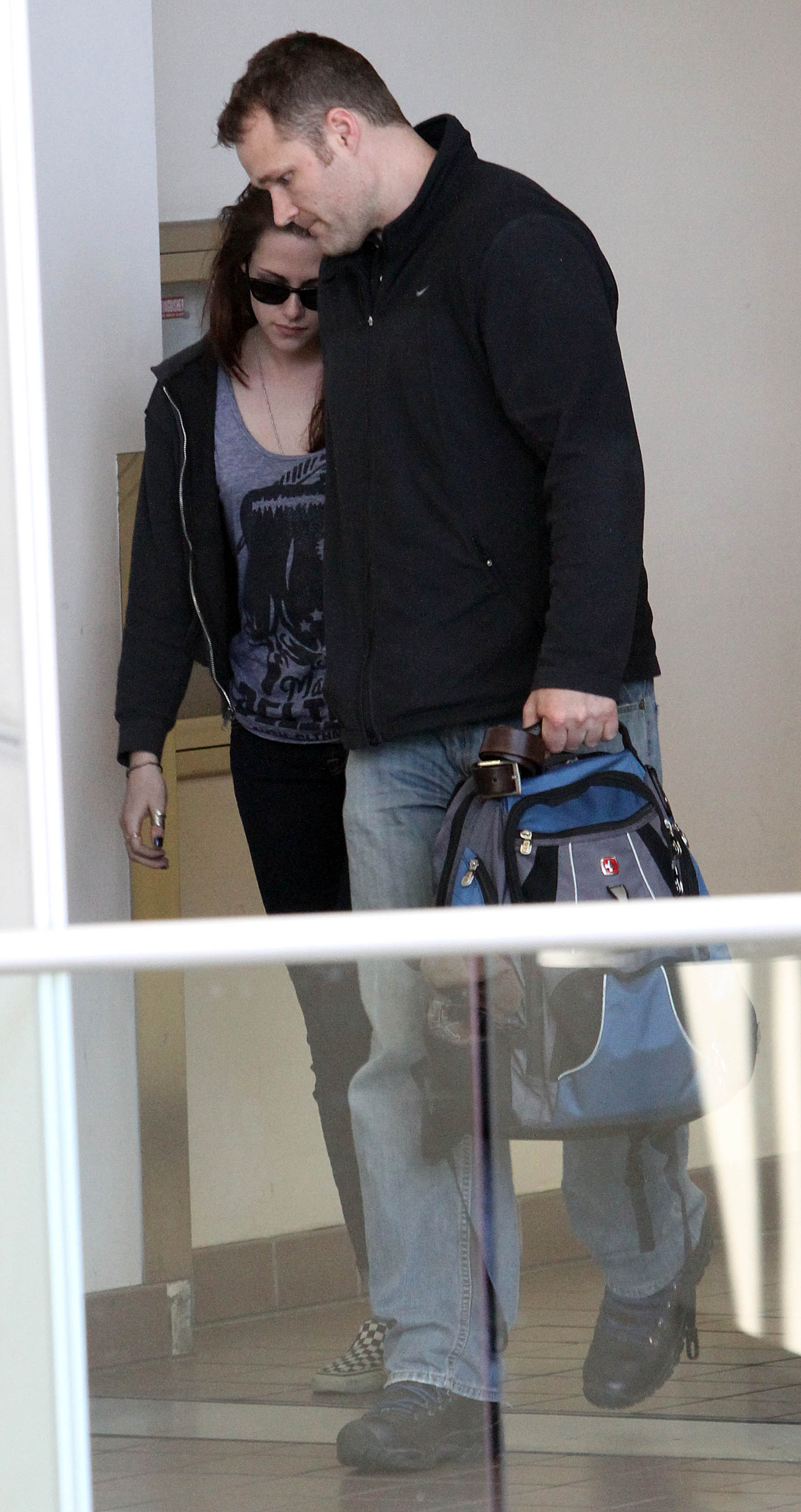 Kstewartfans-LAX110606-+(8).jpg