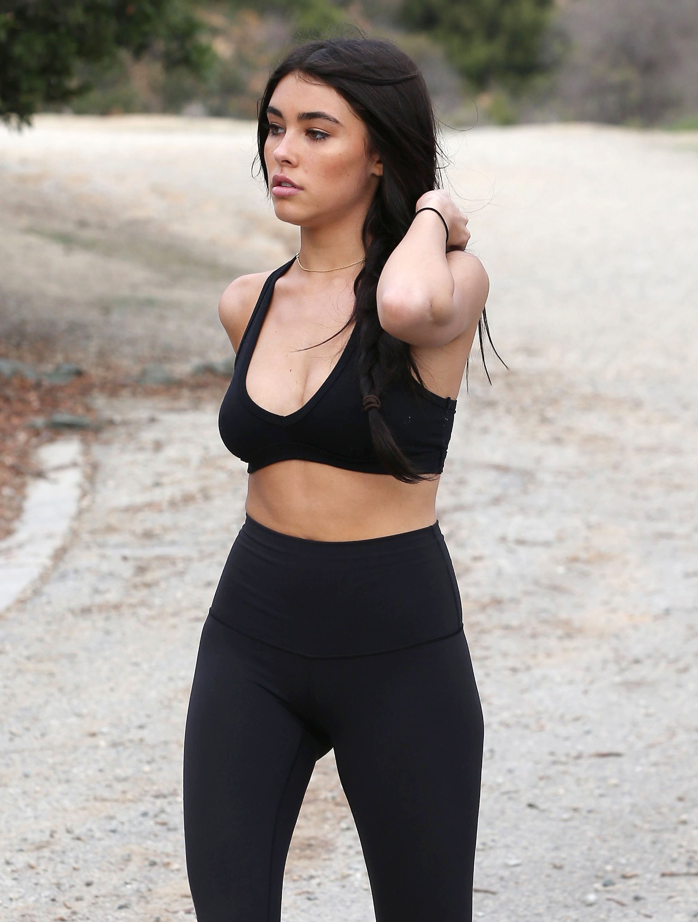 MadisonBeer_12122016P_67.jpg