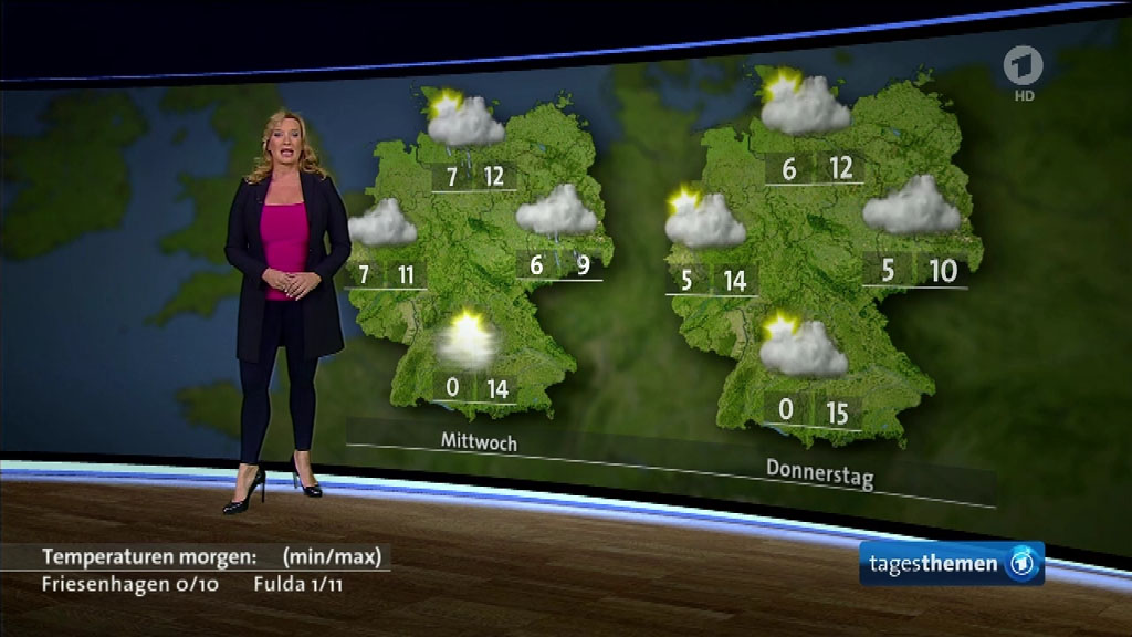 fencekingHD-ClaudiaKleinert-TagesthemenWetter-10-10-2016 (14).jpg