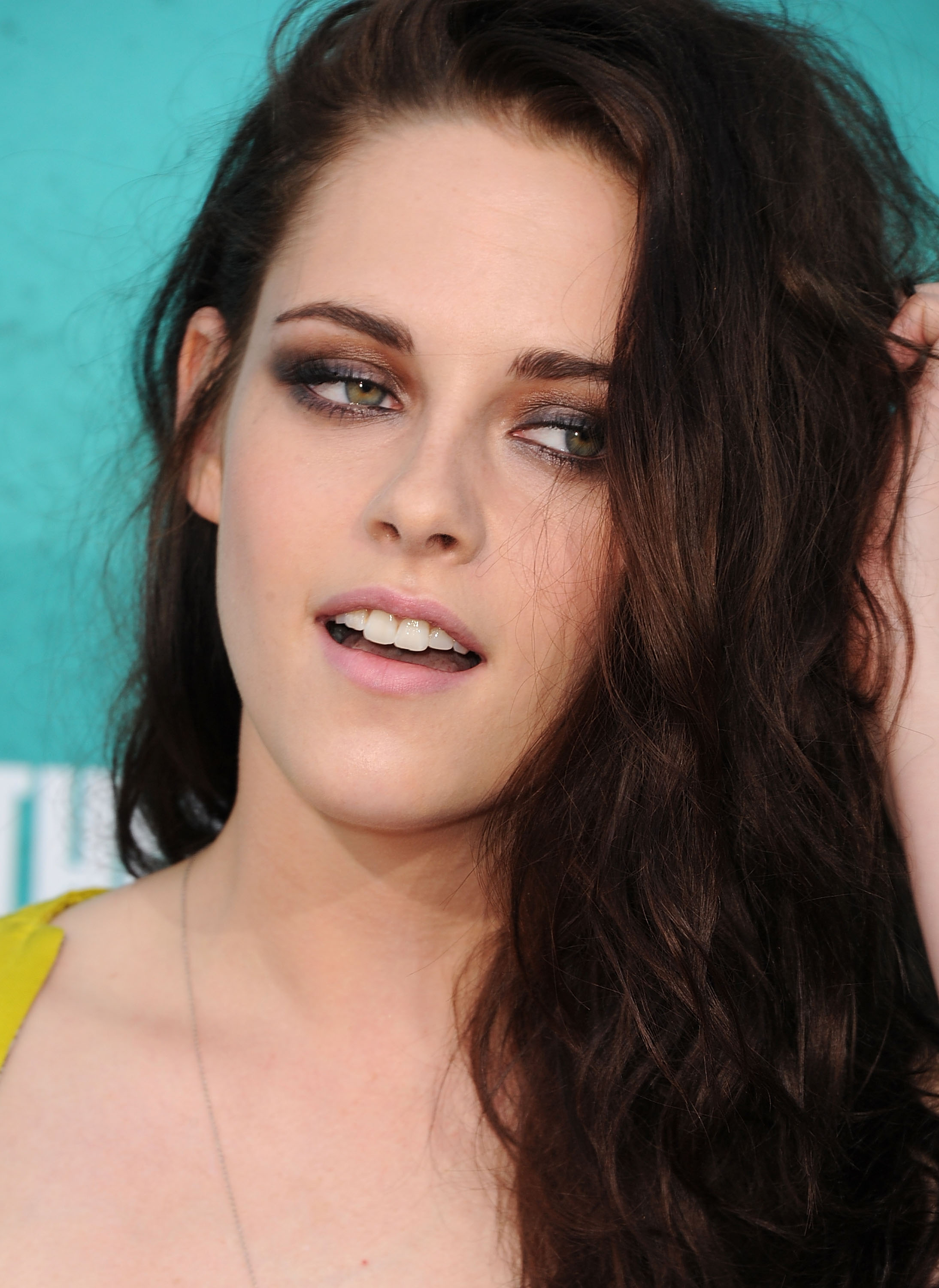 kstewartfans-mma-1 (2).jpg