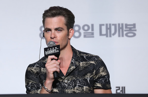 Chris+Pine+Star+Trek+Beyond+Korea+Press+Conference+i2ljeNKWtVkl.jpg
