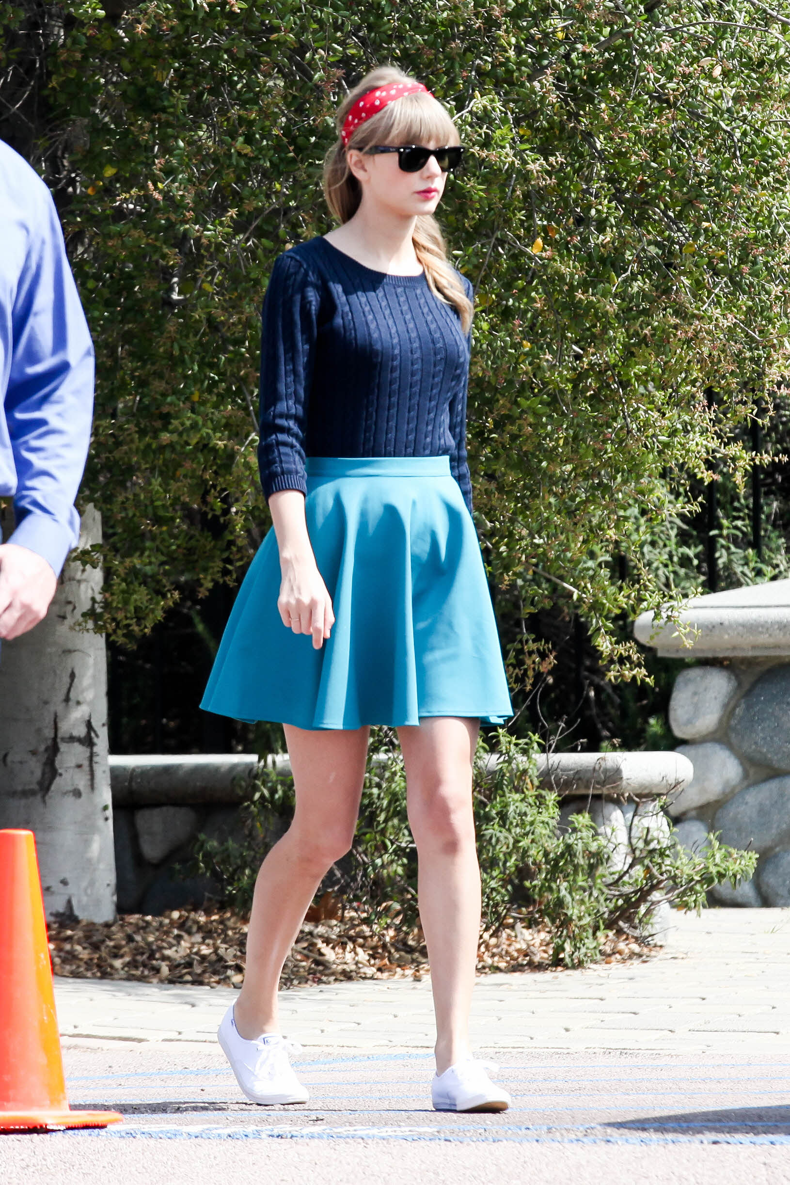 TaylorSwift_MusicVideoSet_March16_2013_2_ (17).jpg