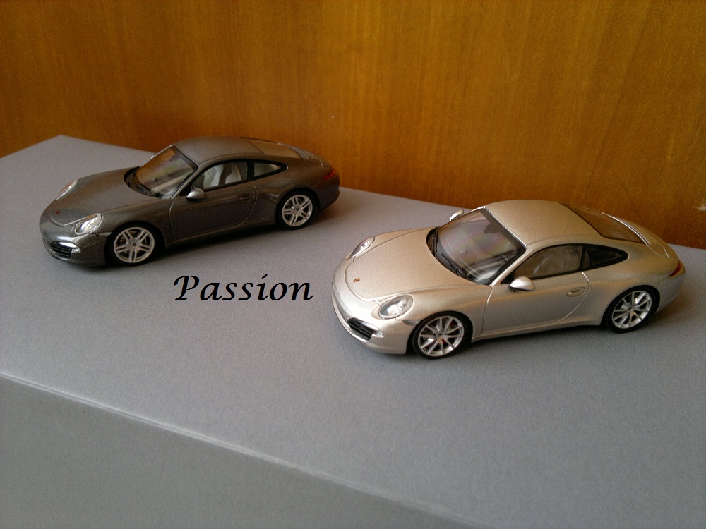Porsche_911_carrera_S_minichamps (4).JPG
