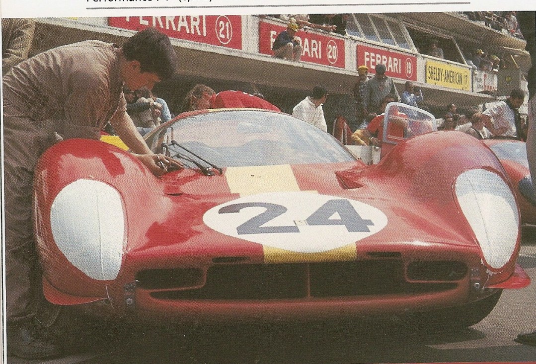 Ferrari 330 P4 Ecurie Francorchamps - Le Mans 1967.jpg