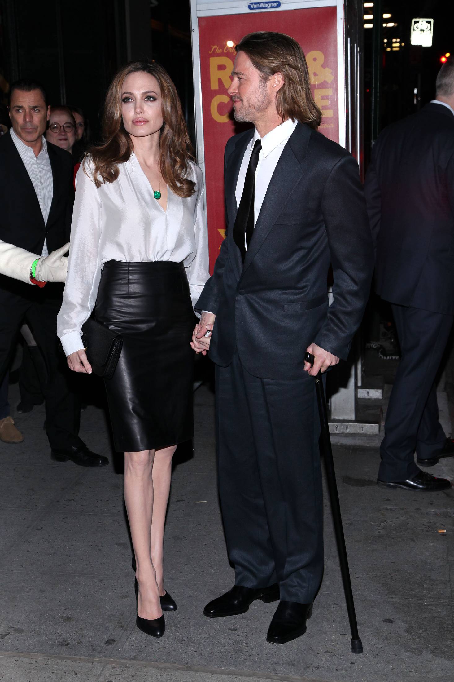 90016_Angelina_Jolie_2011_New_York_Film_Critics_Circle_Awards_in_NYC.jpg