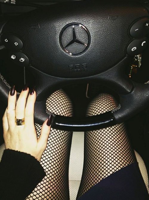 kylie-122313-_1.jpg