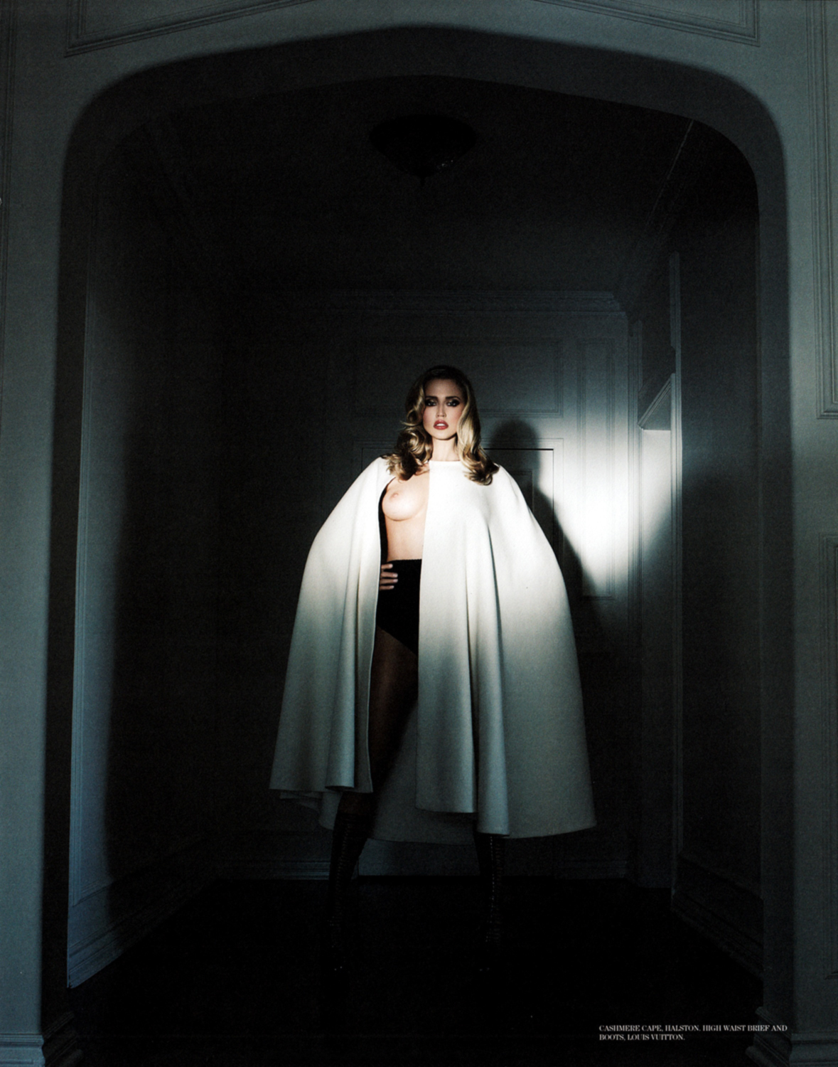 Estella_Warren__Treats!_Magazine_#3_by_Steve_Shaw00001.jpg