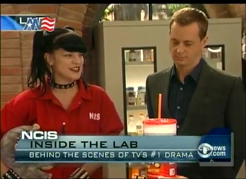 NCIS Cast on The Early Show - 22_09_09 - part 1 331.jpg