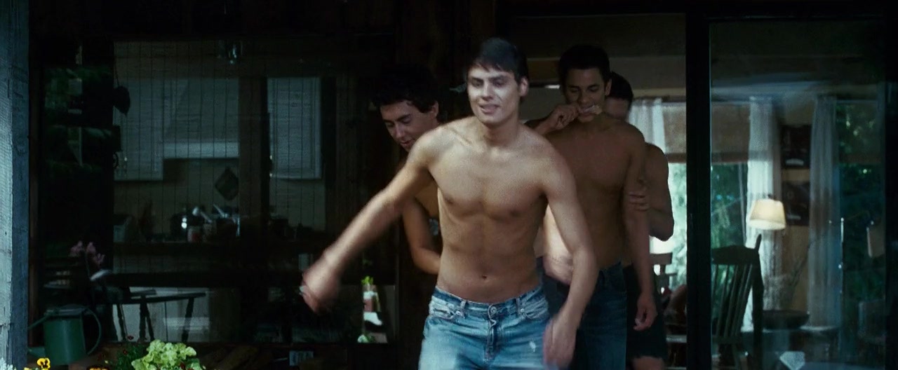 LeKinkyTwilighters_Eclipse_BlueRay 03096.jpg