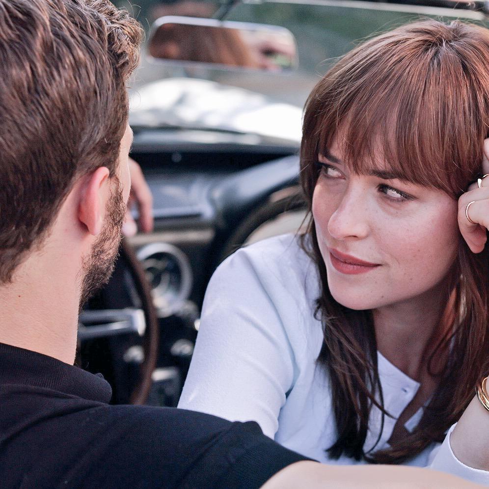 DakotaJohnsonFans (2).jpg