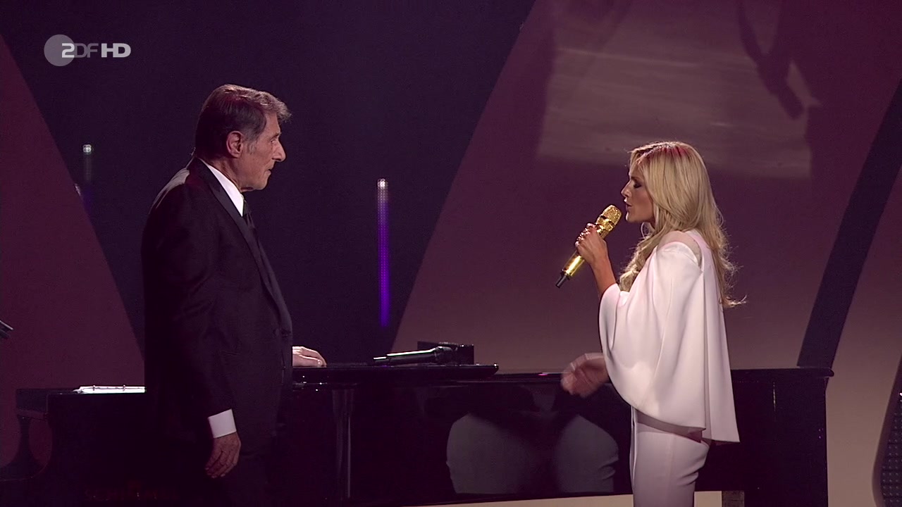 Helene Fischer 20141225 03 389.jpg