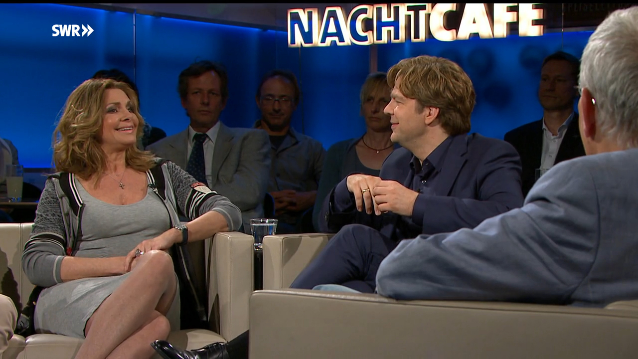 Maren Gilzer_NACHTCAFe-SWR_2016-04-15_cut0192.jpg