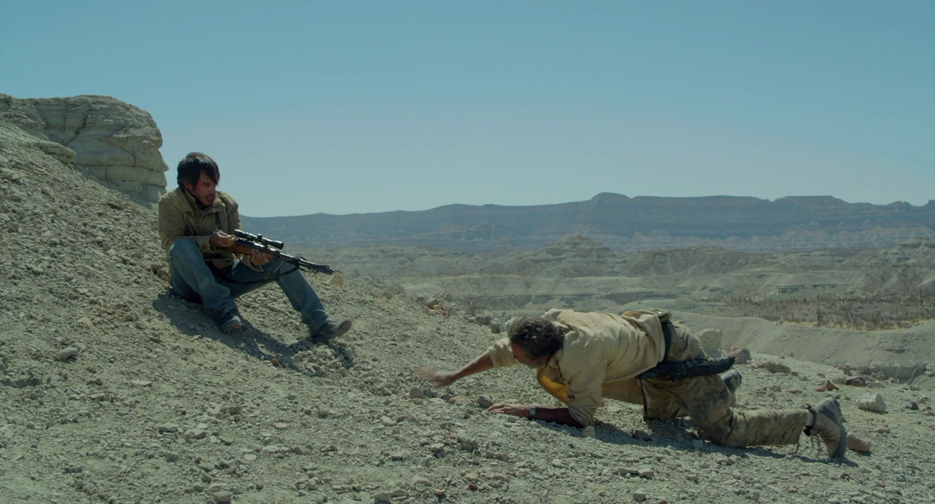 Desierto.2015.1080p.BluRay.DTS.x264-HDS.mkv_20161010_231737.406.png