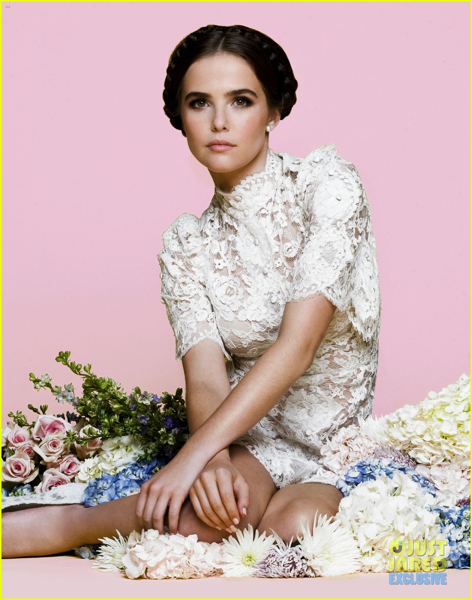 zoey-deutch-just-jared-spotlight-of-the-week-exclusive-05.jpg