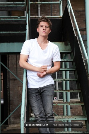 TodoTwilightSaga - Xavier Samuel Outtakes (69).jpg
