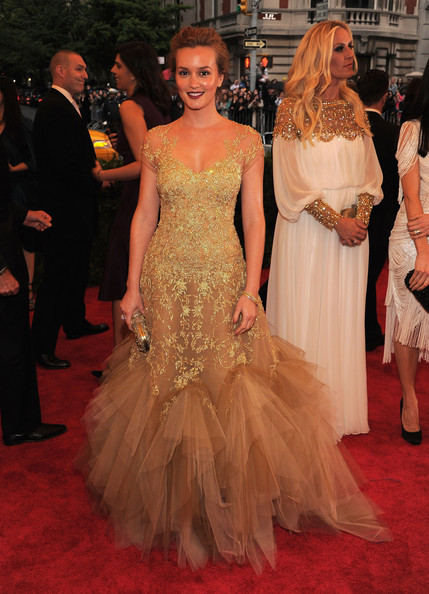 Leighton+Meester+NY+Schiaparelli+Prada+Impossible+NOxwuIww-j1l.jpg