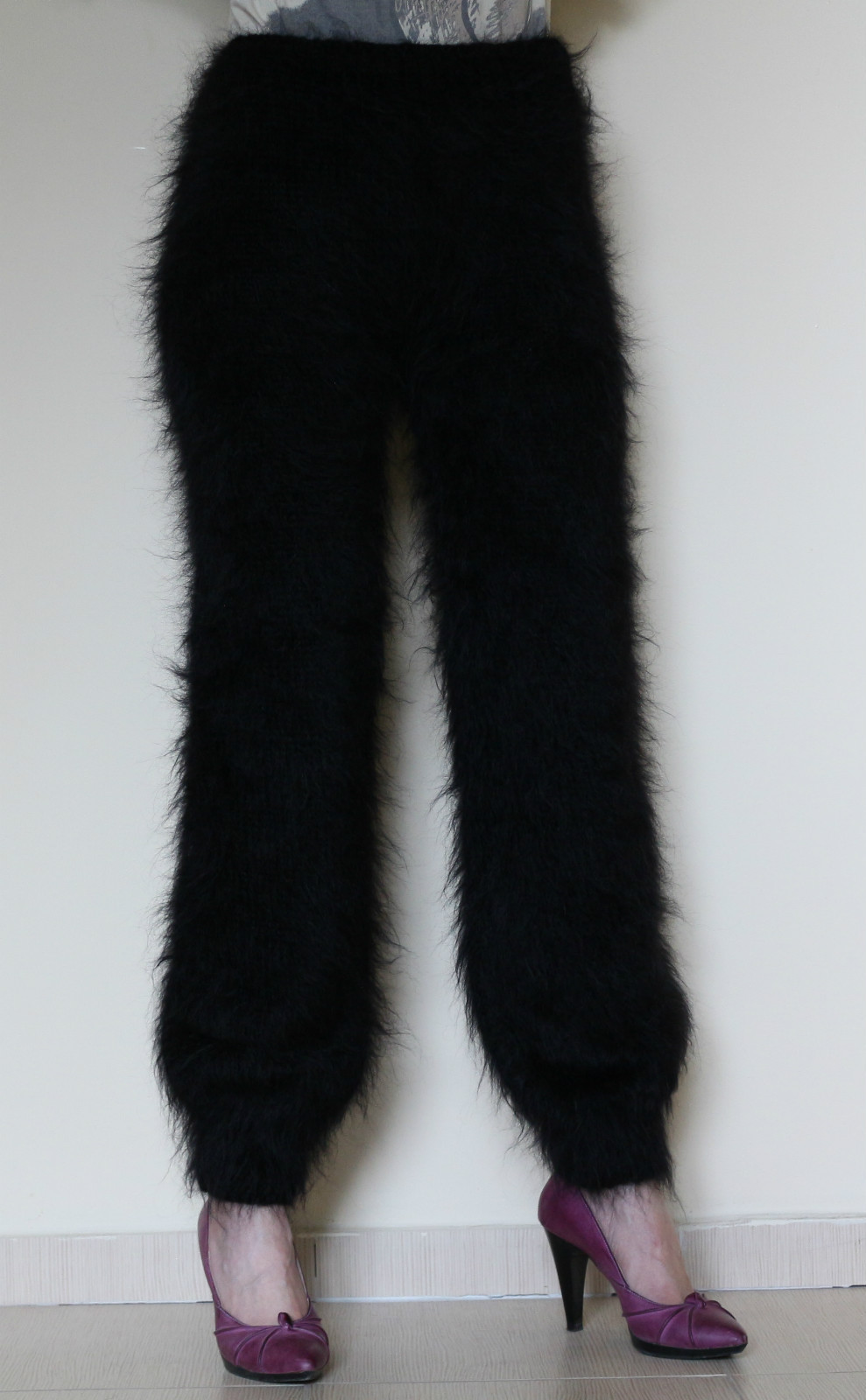 BLACK leg warmers SUPERTANYA3.jpg