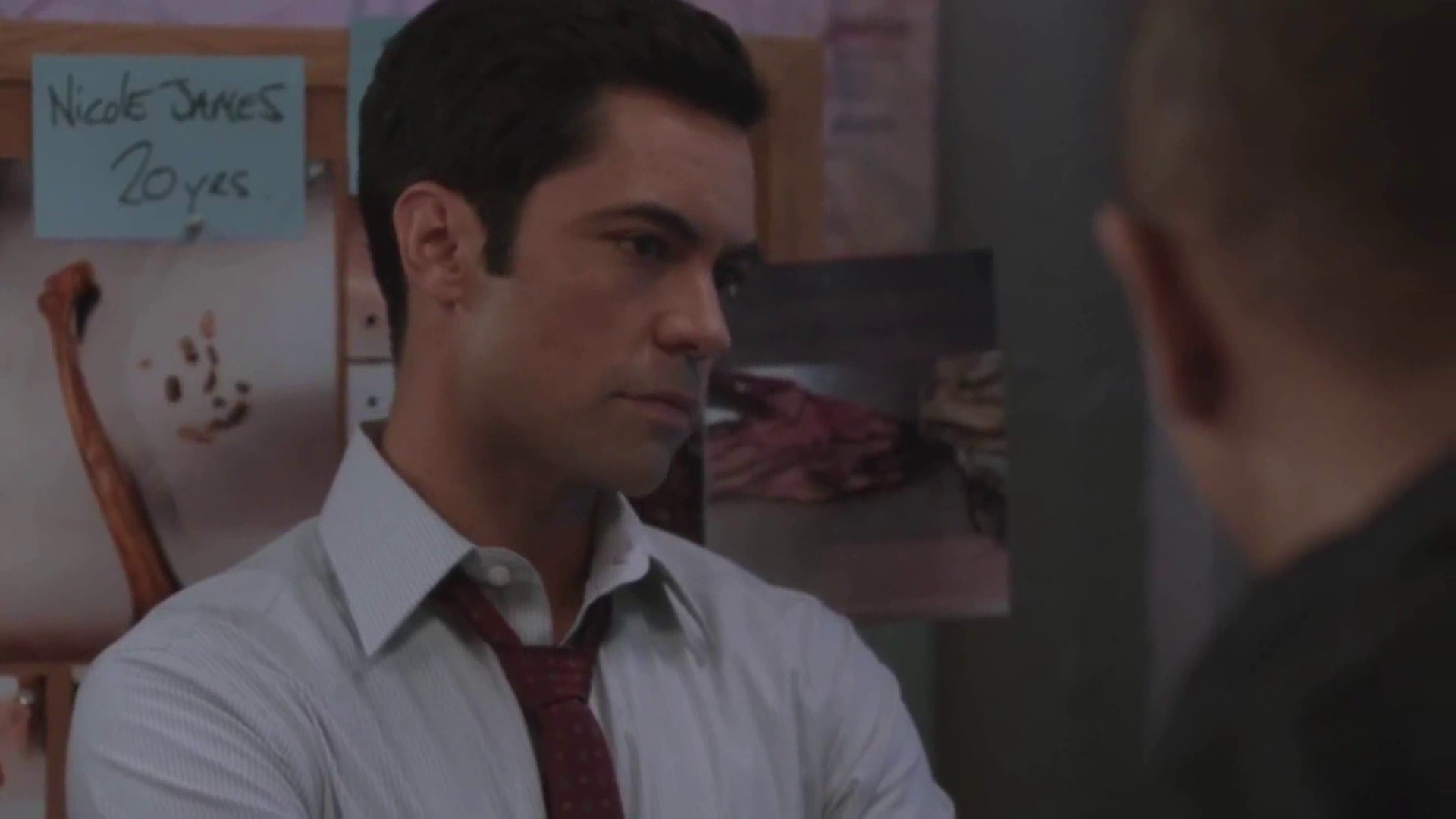 SVU Season 15 Premiere Surrender Benson Promo [Fanmade] - YouTub.wmv.0033.jpg