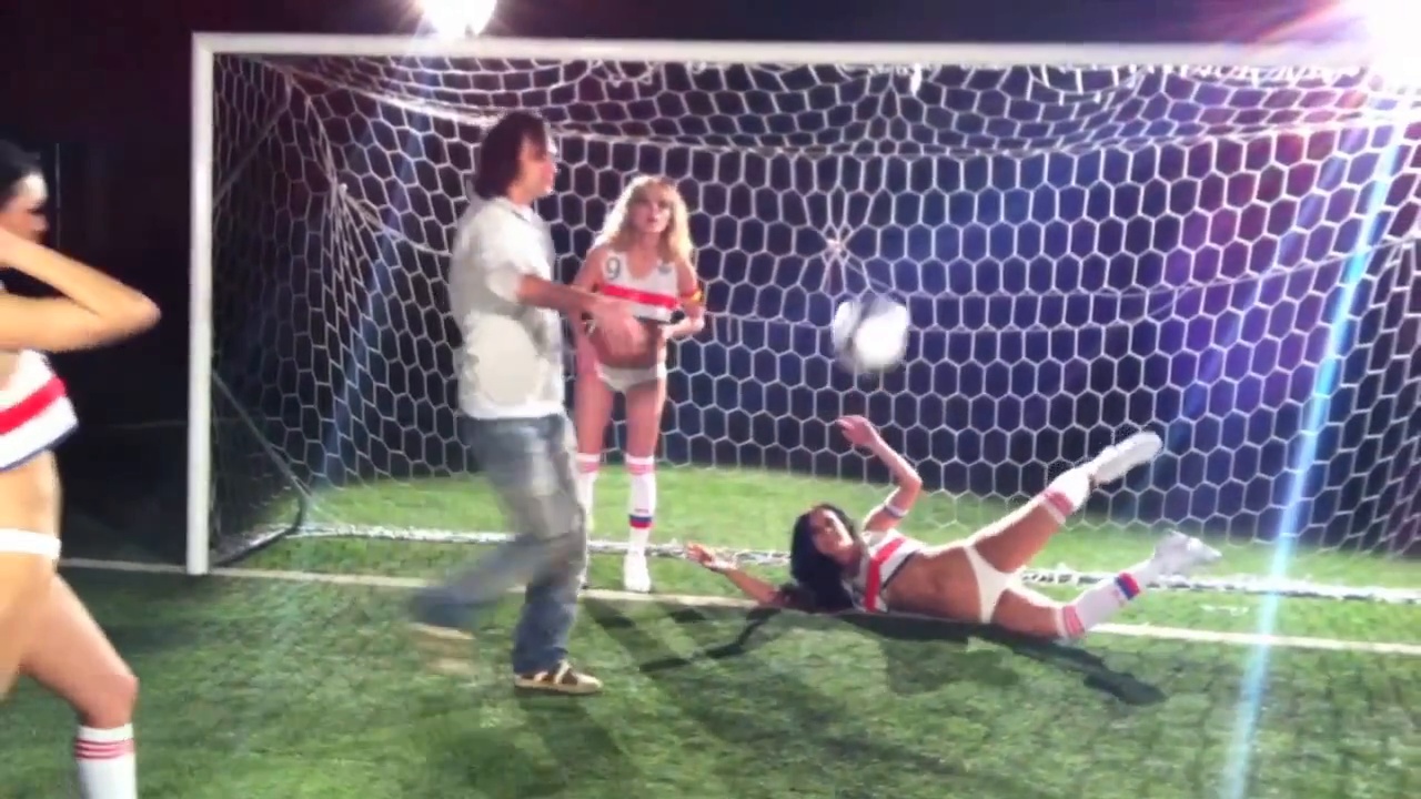 SEREBRO - MAXIM - RUSSIA GO!!.mp4.0345.jpg