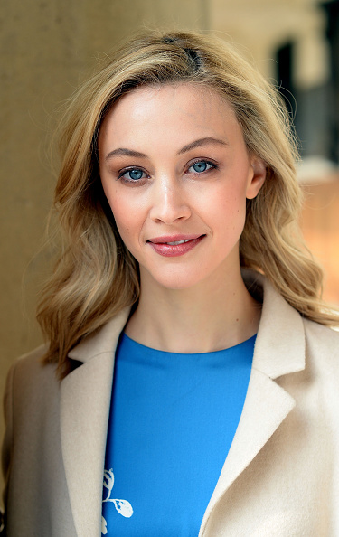 009_Sarah Gadon en el Royal Hospital Chelsea (08_04_2015) [gettyimages].jpg