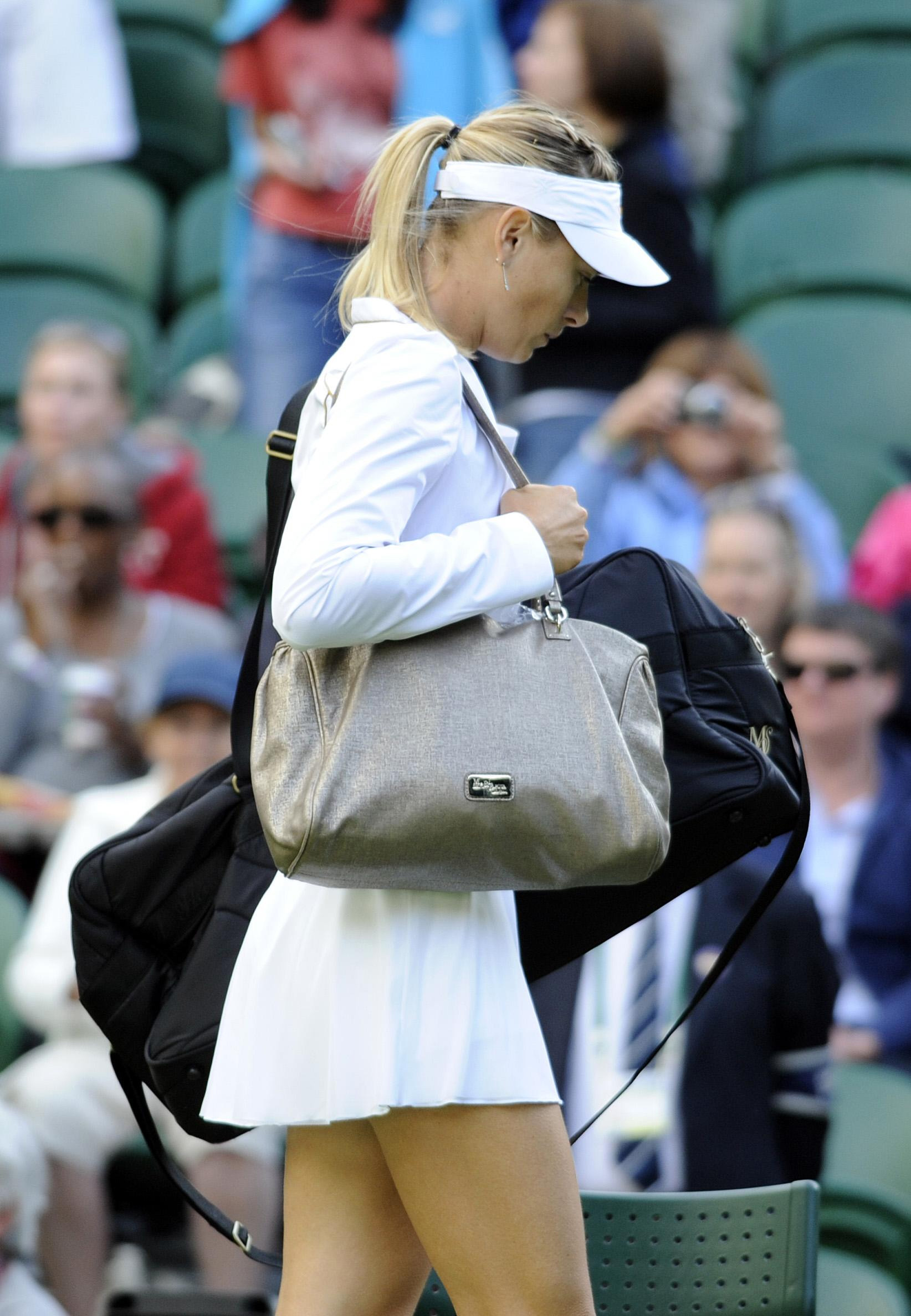Maria Sharapova Wimbledon 1st R (1).jpg